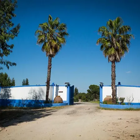 Alojamento de Turismo Rural Monte Do Lago, *