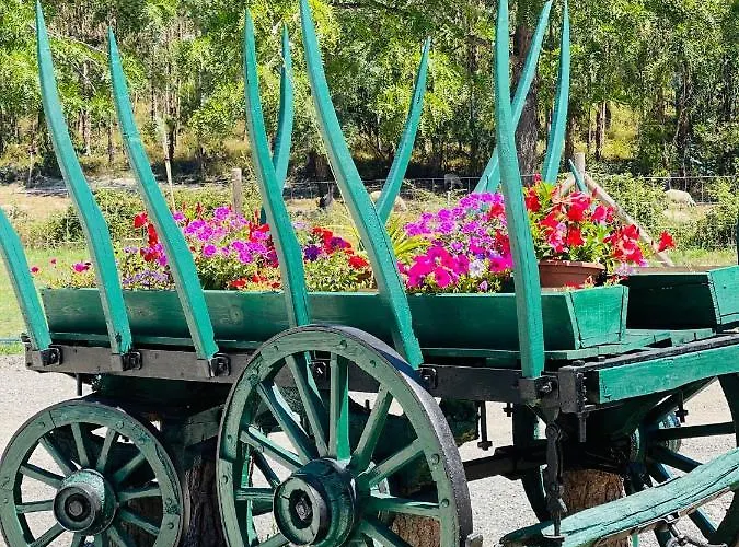 Monte Do Lago, Farma