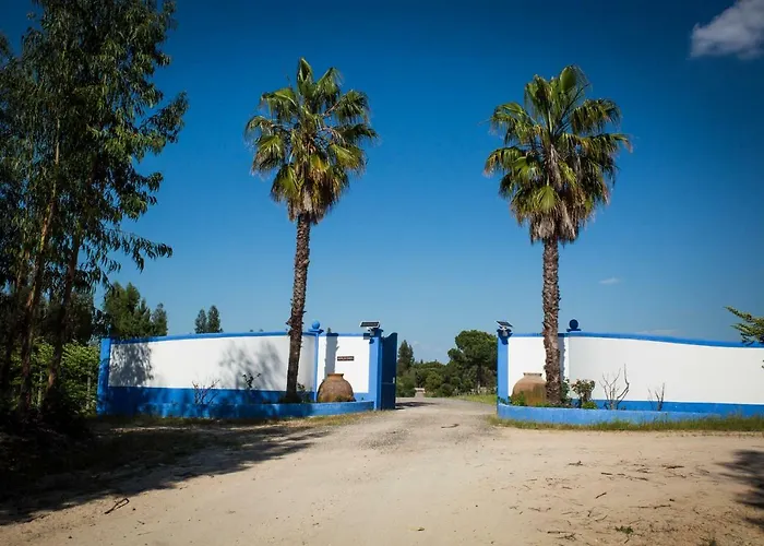 Farma Monte Do Lago, *